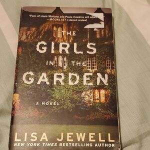 The Girls in the Garden Novel